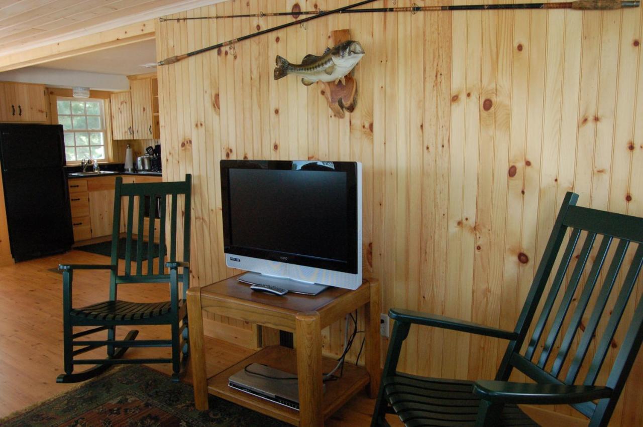 Sebago Lake Lodge & Cottages North Windham Eksteriør billede